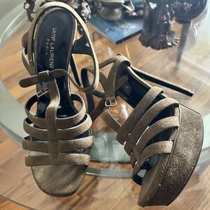 YSL Yves Saint Laurent Suede tribute heels Sz 40